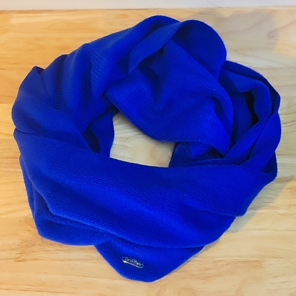 Calvin Klein infinity scarf